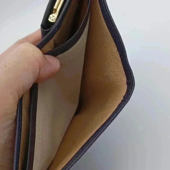 Givenchy  Kisslock/bi-fold Short Wallet - Picture 6 of 12